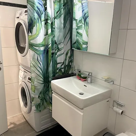 Modern 1 Bedroom, Large Living , Free Parking Apartmán Avenches